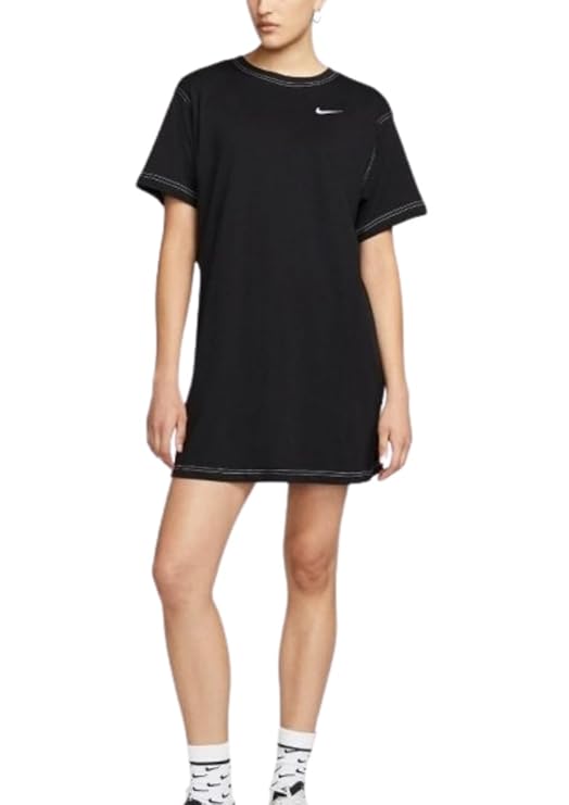 Nike Women's Regular T-Shirt - Image 5